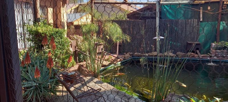 6 Bedroom Property for Sale in Dan Pienaar Free State